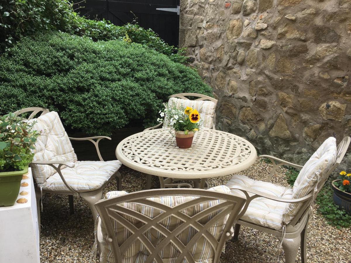 Peaseblossom House, A Charming Grade II Listed Building, In A Great Location In Alnwick Eksteriør bilde